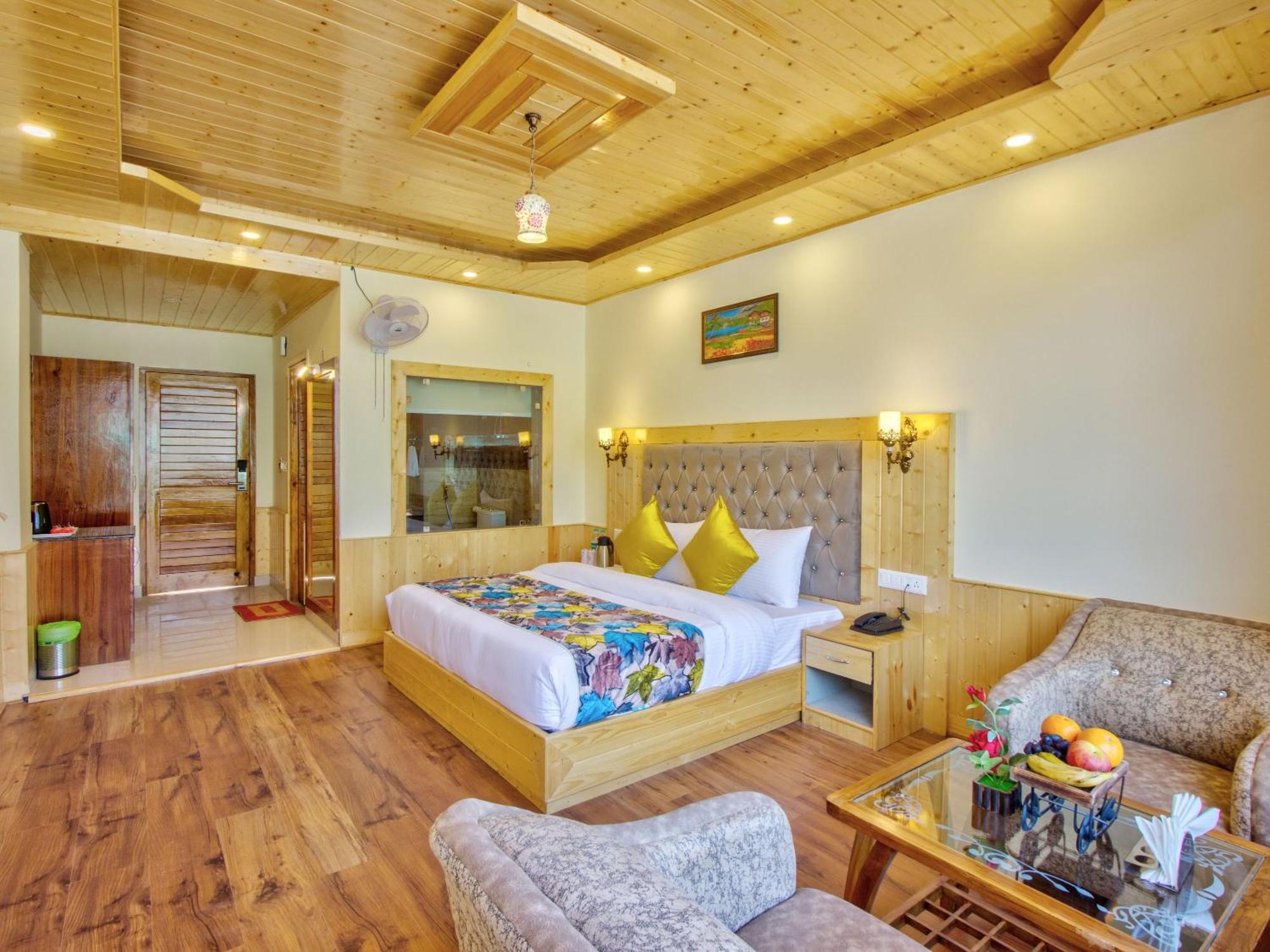 Swastik Grand Manali Hotel Exterior photo